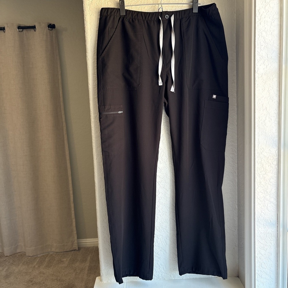 FIGS Technical Collection Men XL Scrub Pants Black Cargo Straight Leg Drawstring